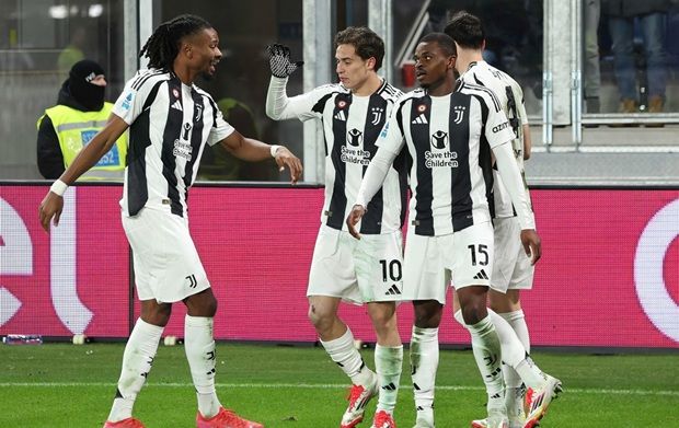 Copyright (c) 2025 Fabrizio Andrea Bertani/Shutterstock