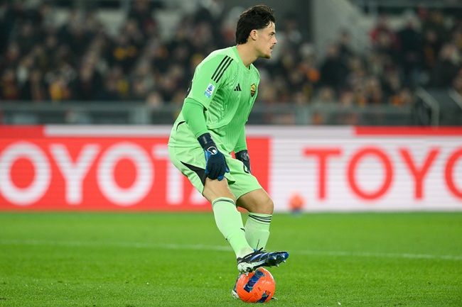 Copyright (c) 2025 ErreRoberto/Shutterstock.