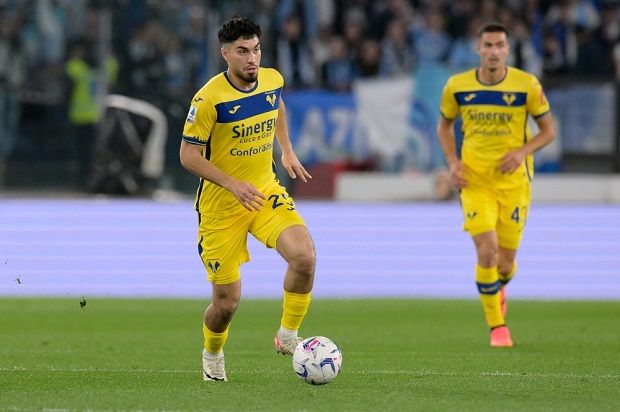 Copyright (c) 2024 ErreRoberto/Shutterstock