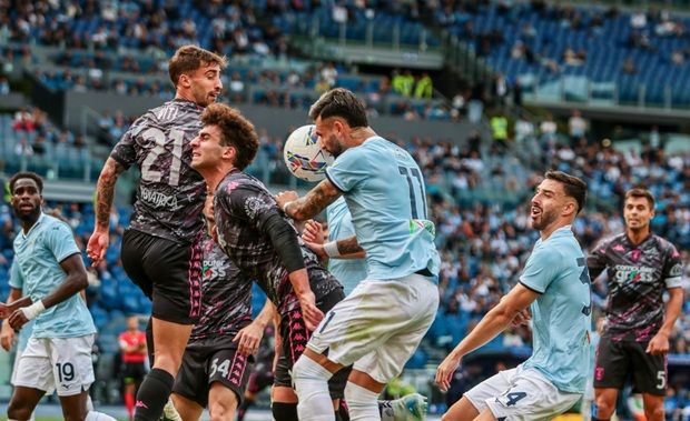 Copyright (c) 2024 Raffaele Conti 88/Shutterstock