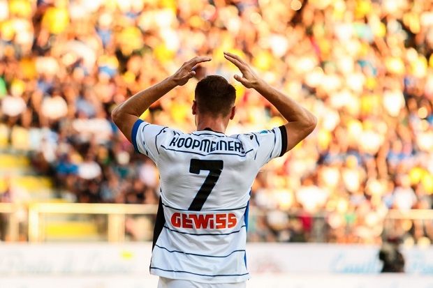 Copyright (c) 2023 Raffaele Conti 88/Shutterstock