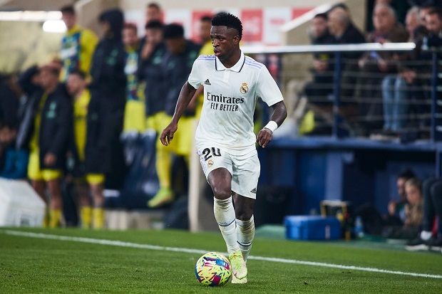 Copyright (c) 2023 Saolab Press/Shutterstock