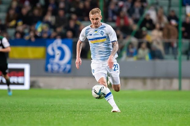 Copyright (c) 2022 Mikolaj Barbanell/Shutterstock