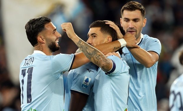 Copyright (c) 2024 Marco Iacobucci Epp/Shutterstock