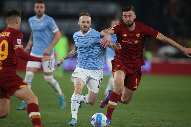 Copyright (c) 2022 Marco Iacobucci Epp/Shutterstock