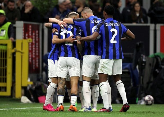 Copyright (c) 2023 ph.FAB/Shutterstock